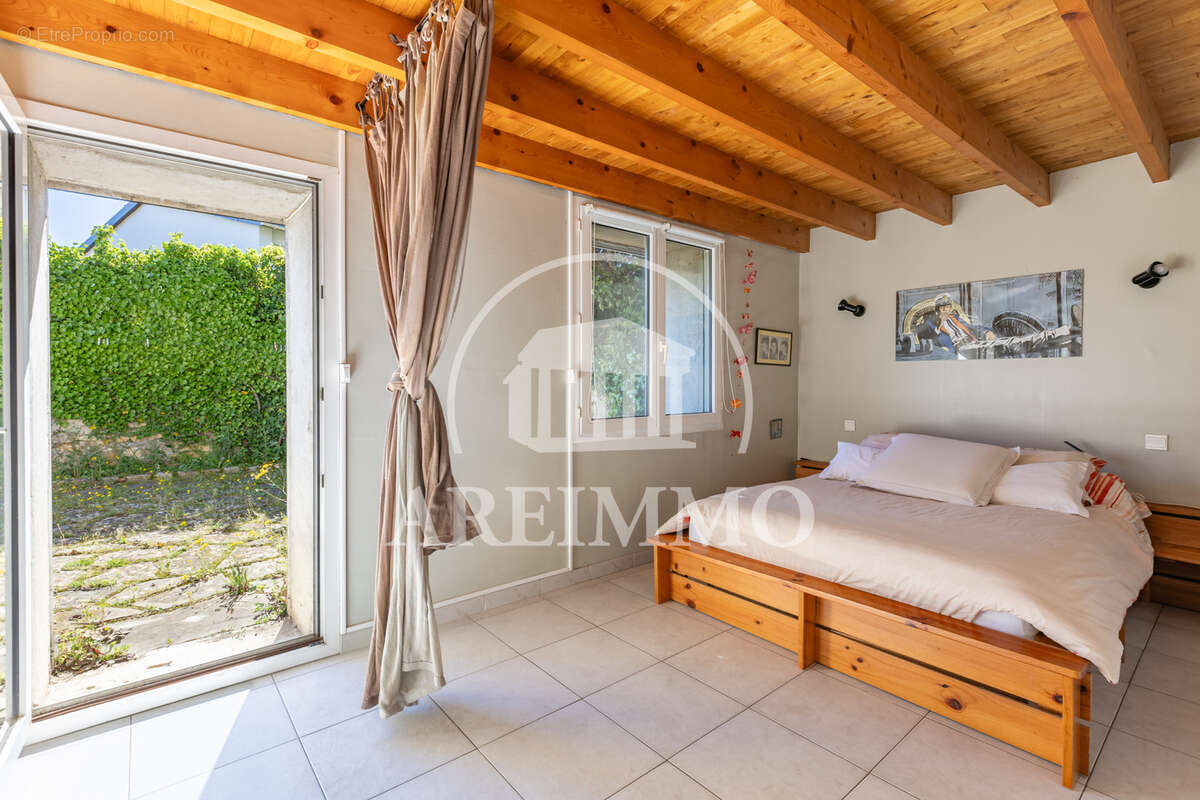 Maison à SAINT-GELY-DU-FESC