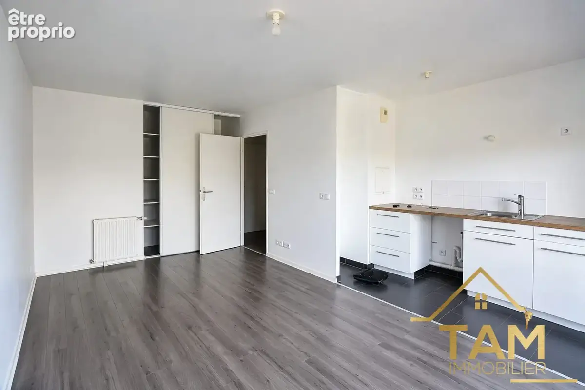 Appartement 3 pièces 60 m² à vendre à Saint-Cyr-L'ecole (78210) - photo 3