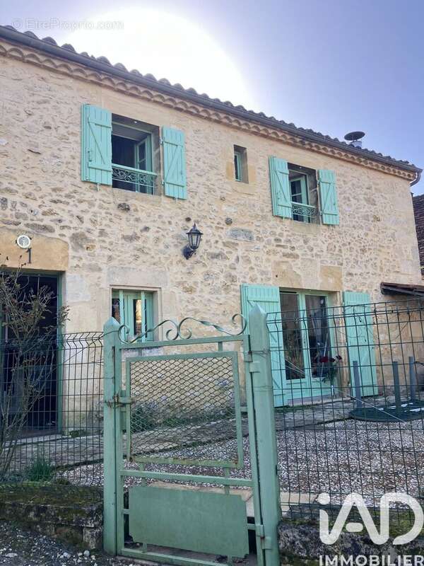 Maison 304 m² à Bayac  - photo 9