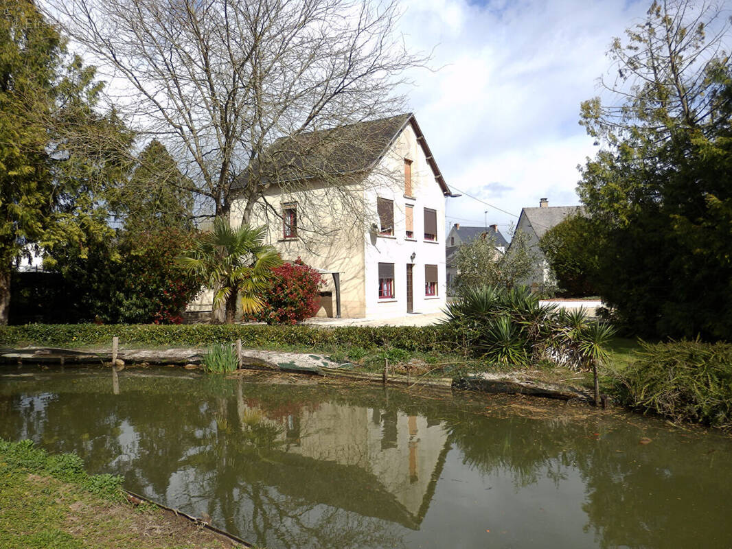 Maison à SAINT-BERTHEVIN