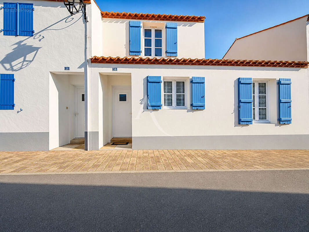 Maison Saint Gilles Croix De Vie 3 pièce(s) 78 m2 - photo 3