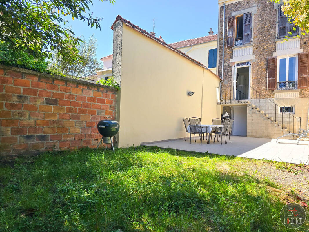 Maison à FONTENAY-SOUS-BOIS