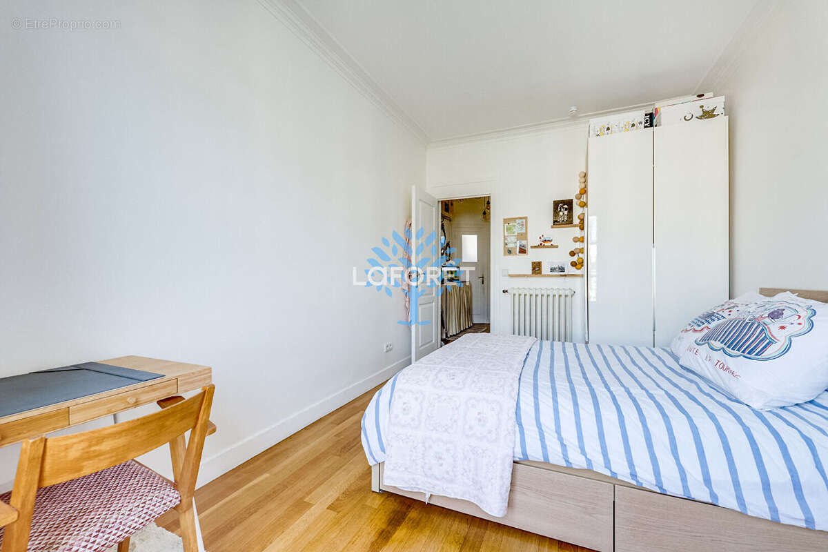 Appartement à PARIS-11E