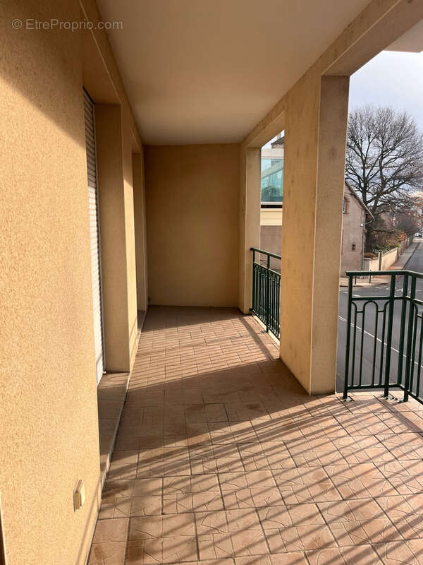 Appartement à MOULINS