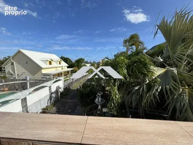 Maison 6 pièces 140 m² à vendre à Saint-Joseph (97480) - photo 3