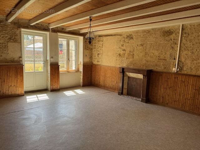 Maison à SAINTE-HERMINE