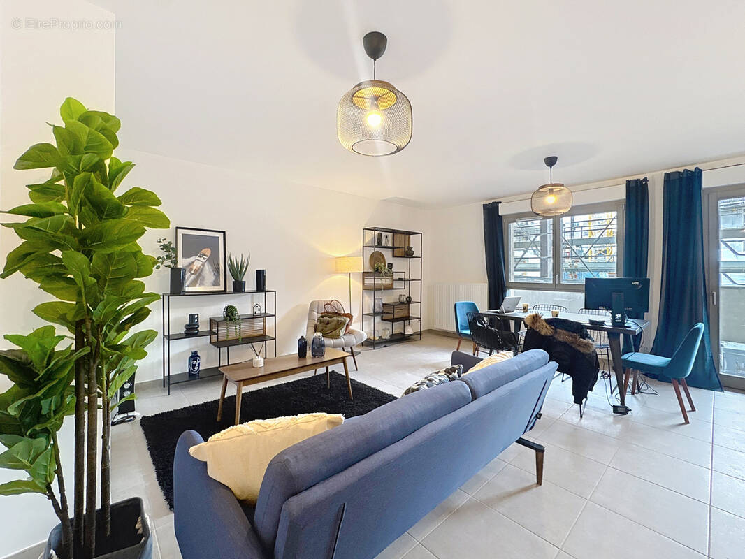 Appartement à MEYTHET