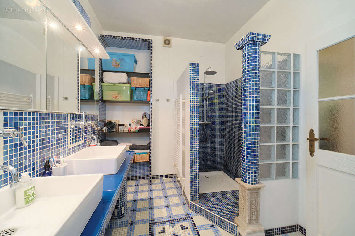 Appartement à LYON-1E