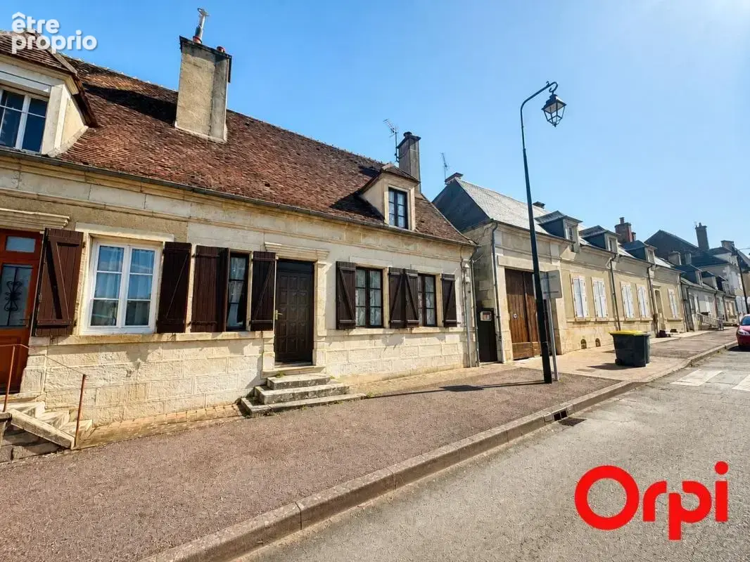 Maison à MEILLANT