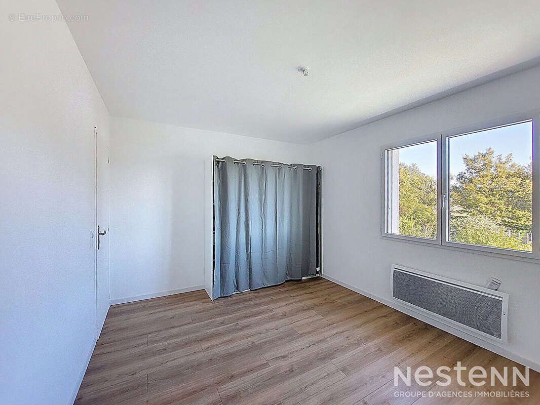 Maison à CASTERA-VERDUZAN