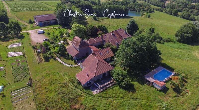 Maison à SAINTE-CHRISTIE-D'ARMAGNAC