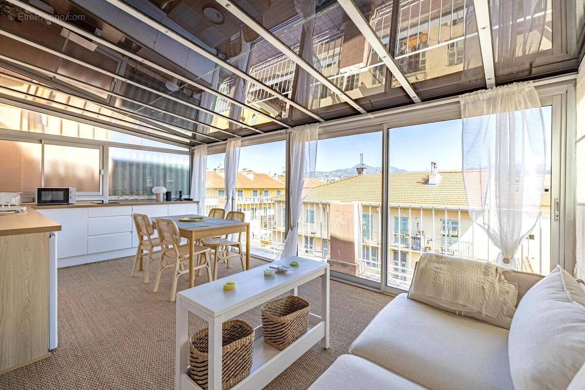 Appartement à NICE