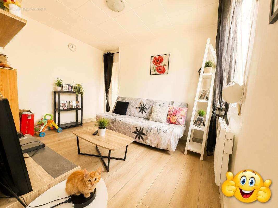 Appartement à MARLES-LES-MINES