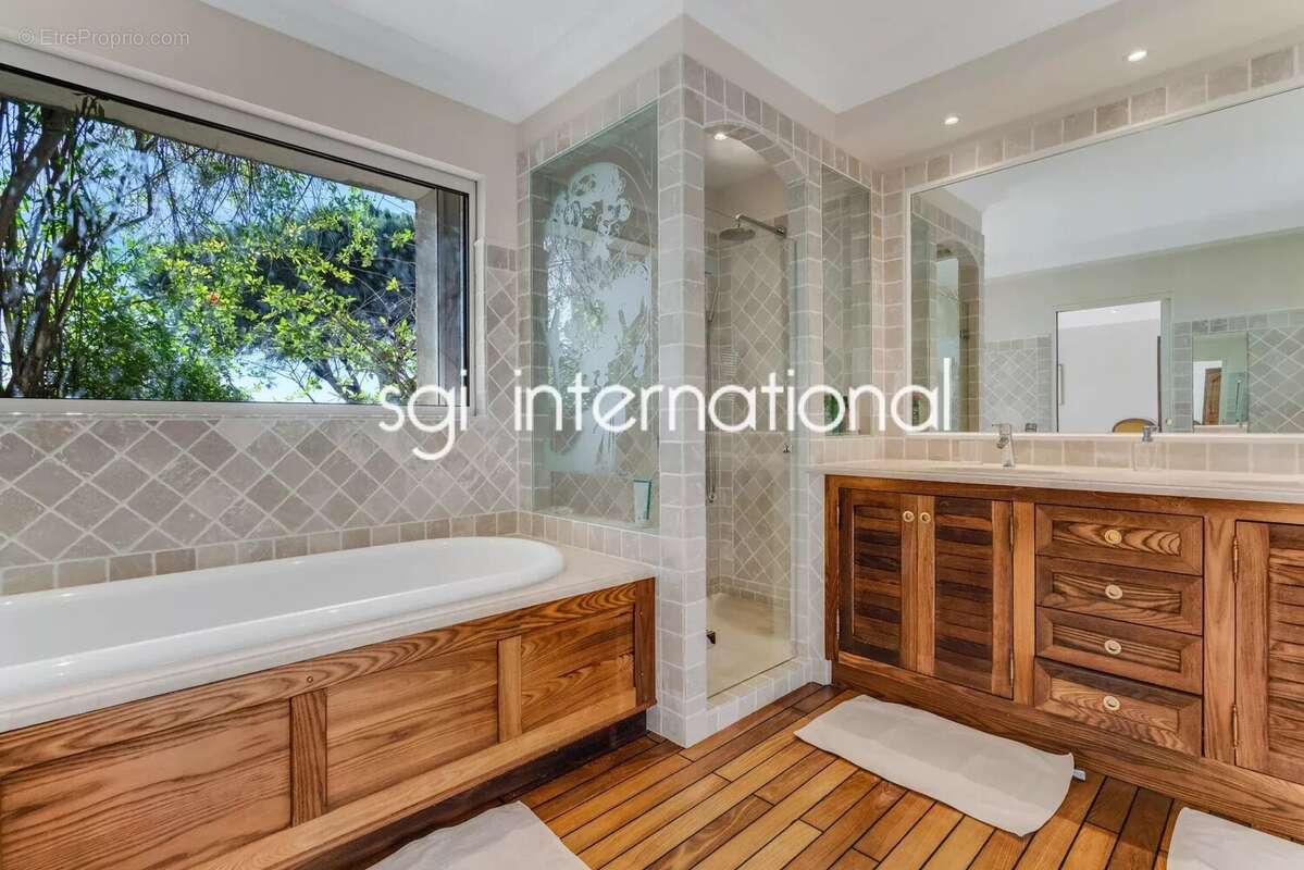 Maison à RAMATUELLE