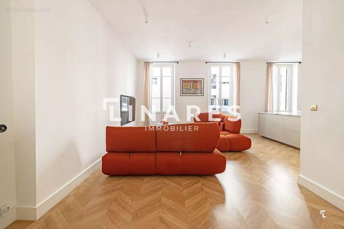 Appartement à MARSEILLE-6E