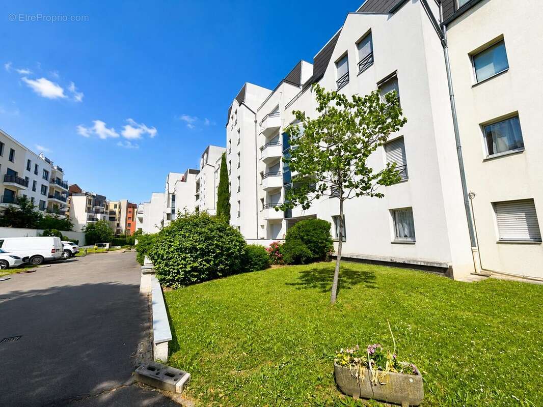 Appartement à NOGENT-SUR-MARNE