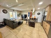 Photo 1 - Maison à LA TOUR-D&#039;AIGUES