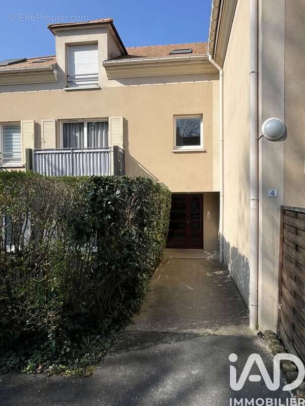 Photo 3 - Appartement à LA QUEUE-EN-BRIE