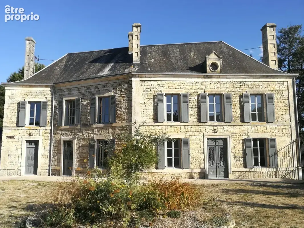 Maison de Maître de 250 m², restaurée, cadre magnifique !!! - photo 16
