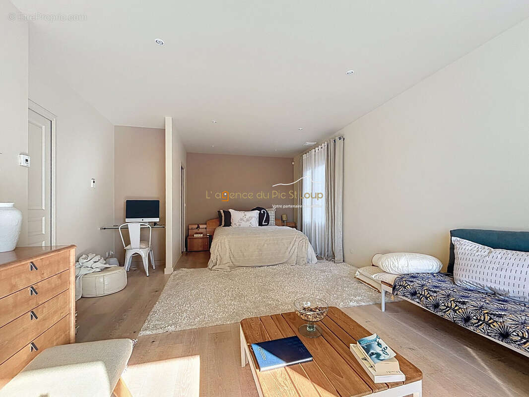 Maison à SAINT-GELY-DU-FESC