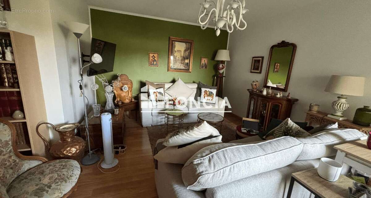 Appartement T3 en résidence seniors sécurisée - photo 4