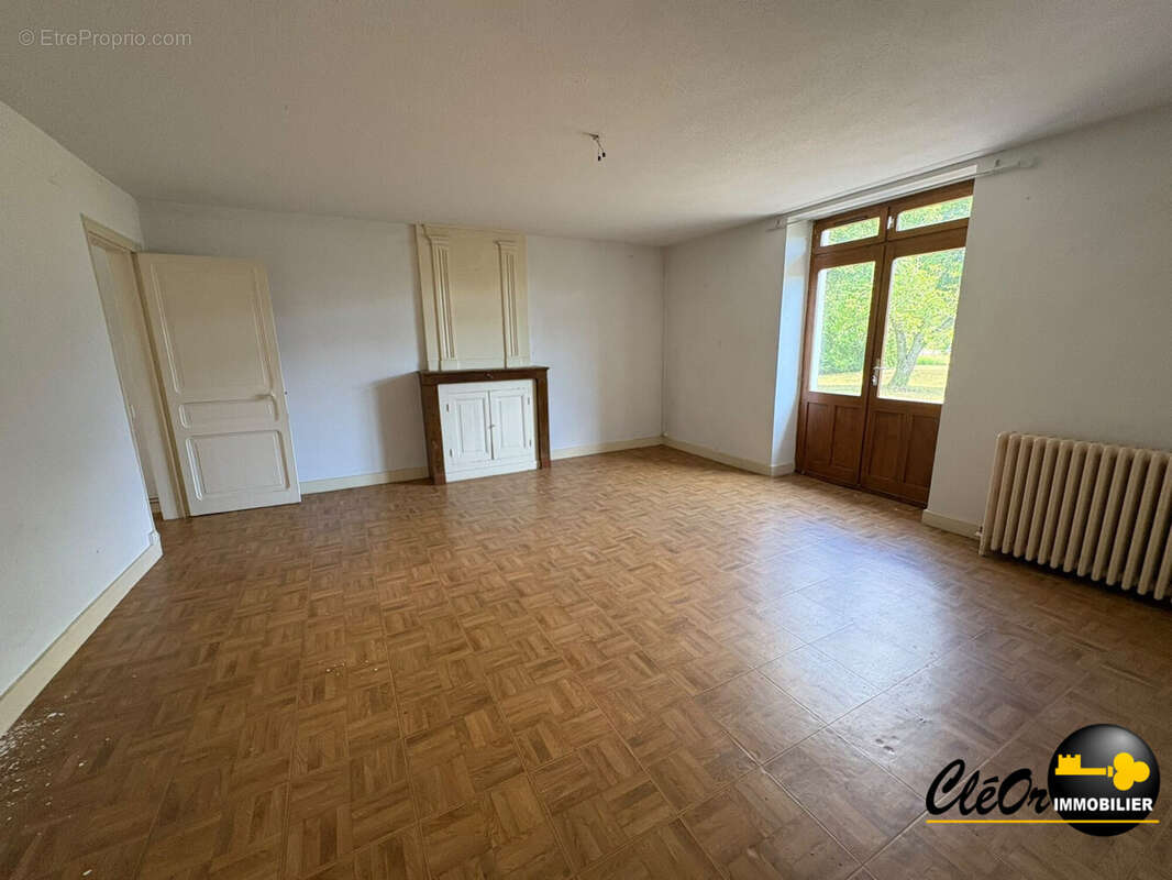Maison 200 m² à Sagy  - photo 8