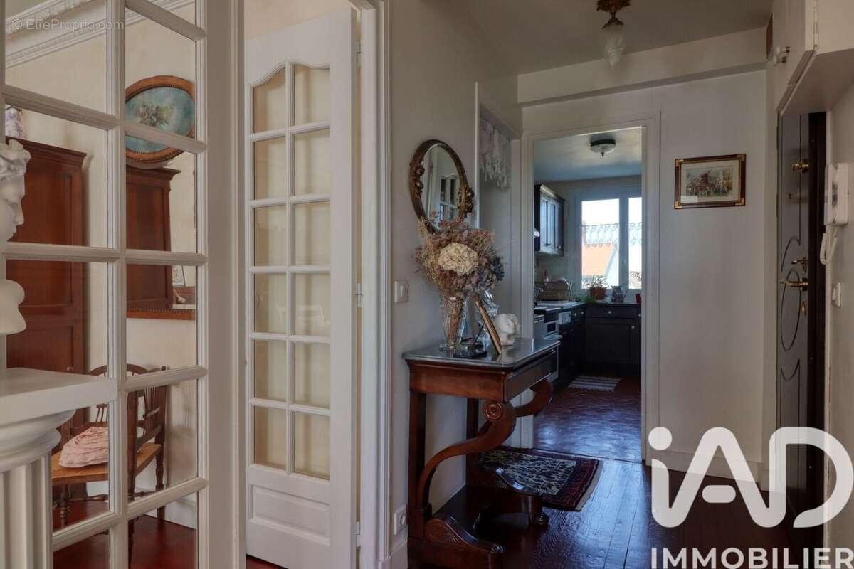 Photo 4 - Appartement à HOUILLES