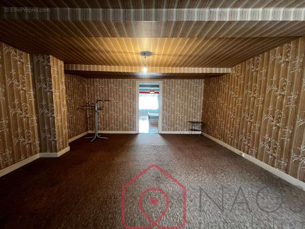 Maison à LES MAZURES