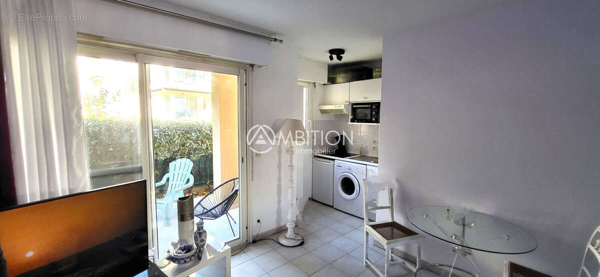 Appartement à FREJUS