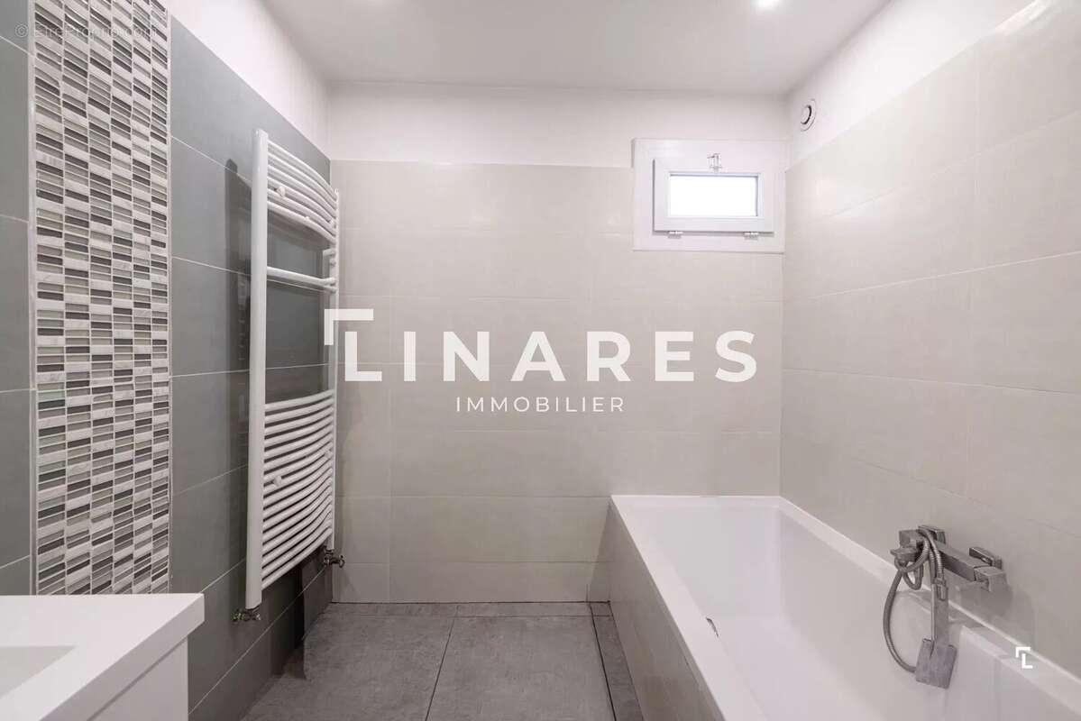 Appartement à MARSEILLE-12E