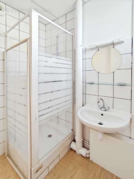 Appartement à GRAND-CHARMONT