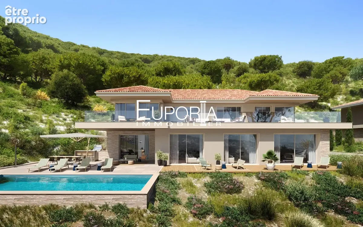 Maison 7 pièces 385 m² à vendre à Grimaud (83310) - photo 2