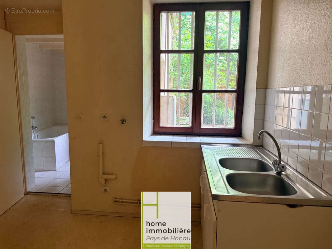 à Neuwiller-Lès-Saverne : appartement avec 2 pièces A renover RDCH - photo 5