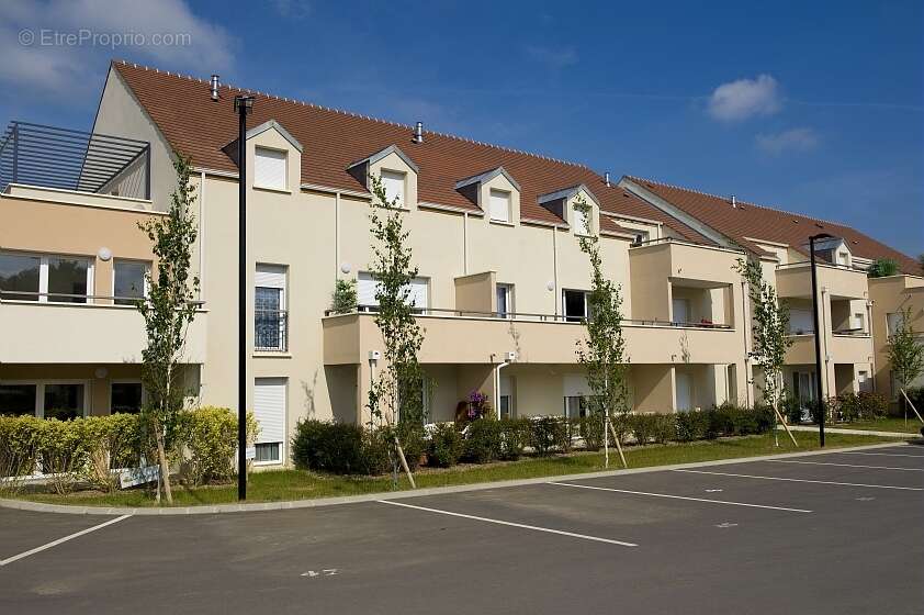 Résidence Senioriales Pringy T2 bis 43.91m2 + terrasse de 12,32m2 + Parking - photo 4