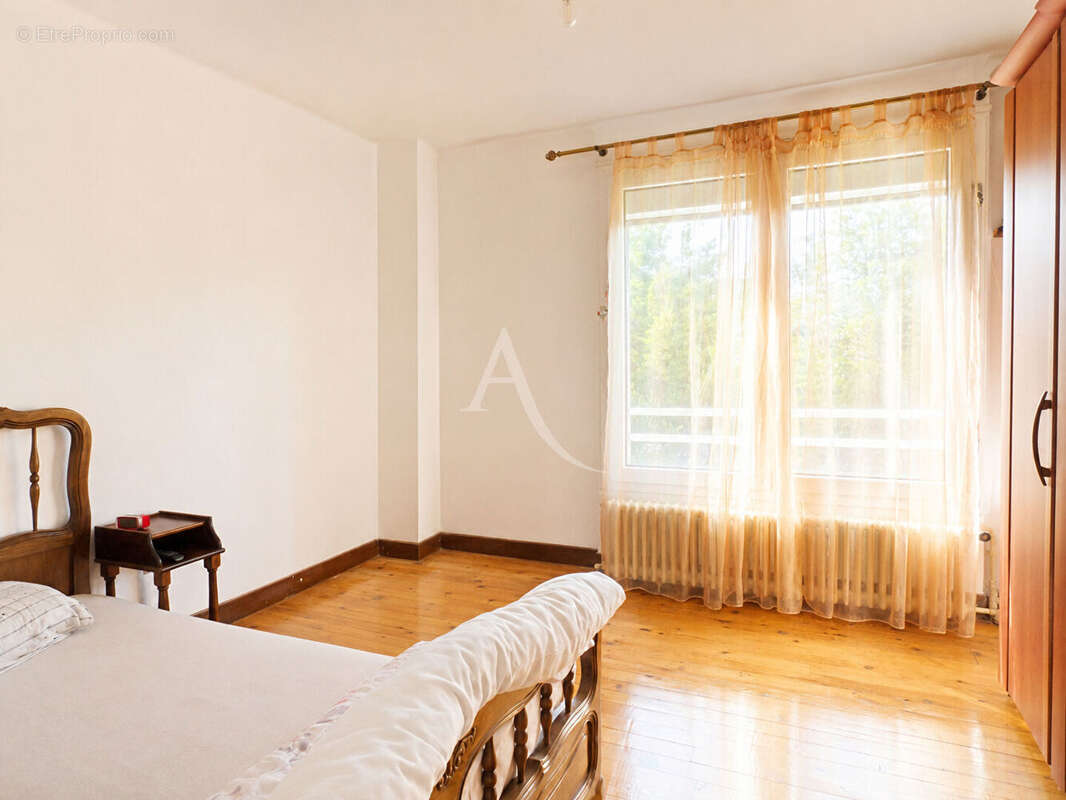 Maison Gagny 4 pièce(s) 96 m2 - photo 6