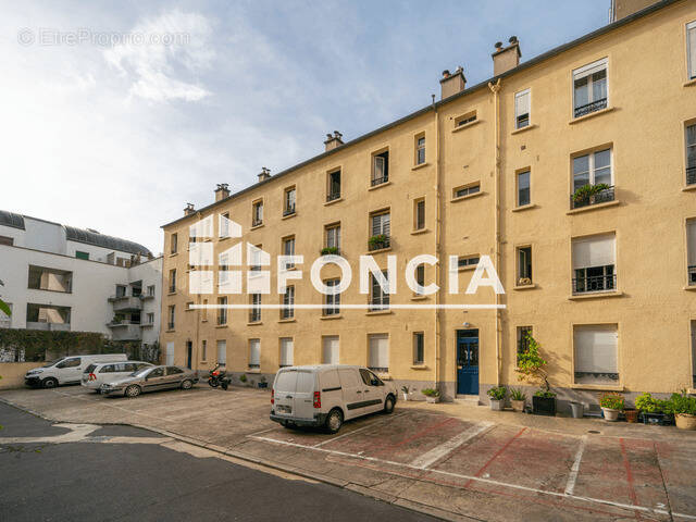 Parking à PARIS-13E