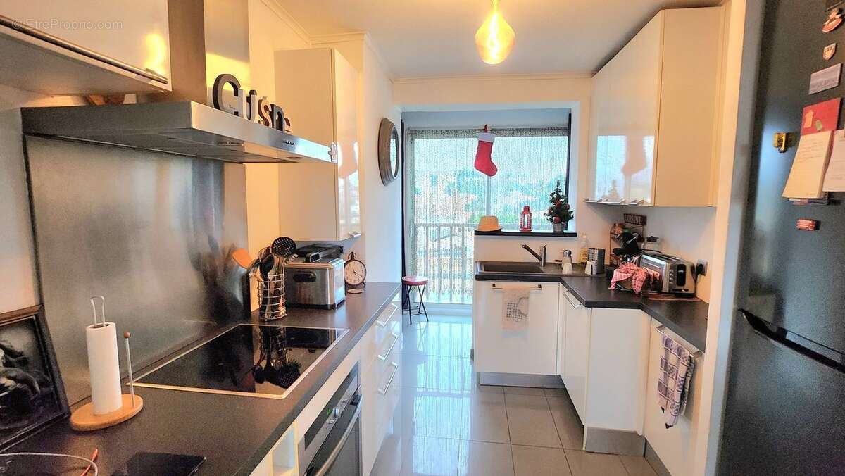 Appartement à MARSEILLE-13E