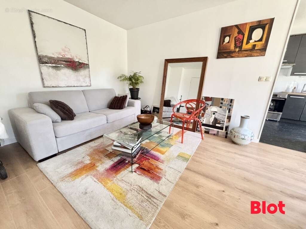 Appartement 57 m² à Chantepie  - photo 2