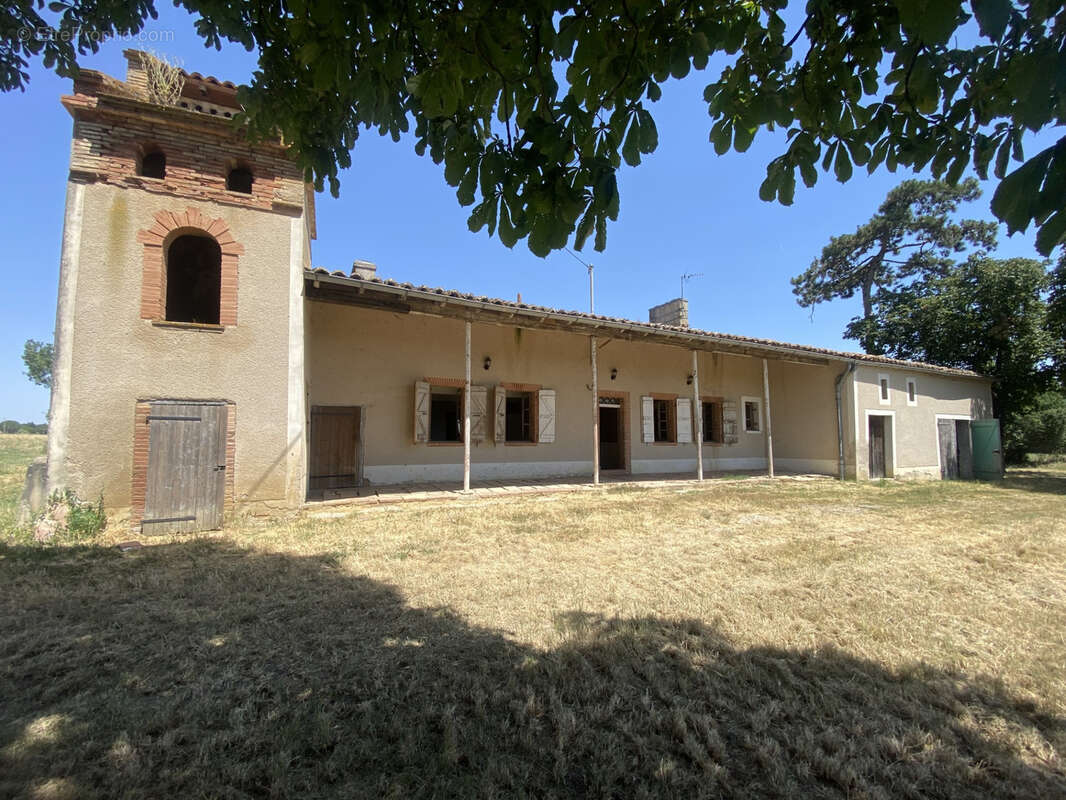 Maison à LAUNAC