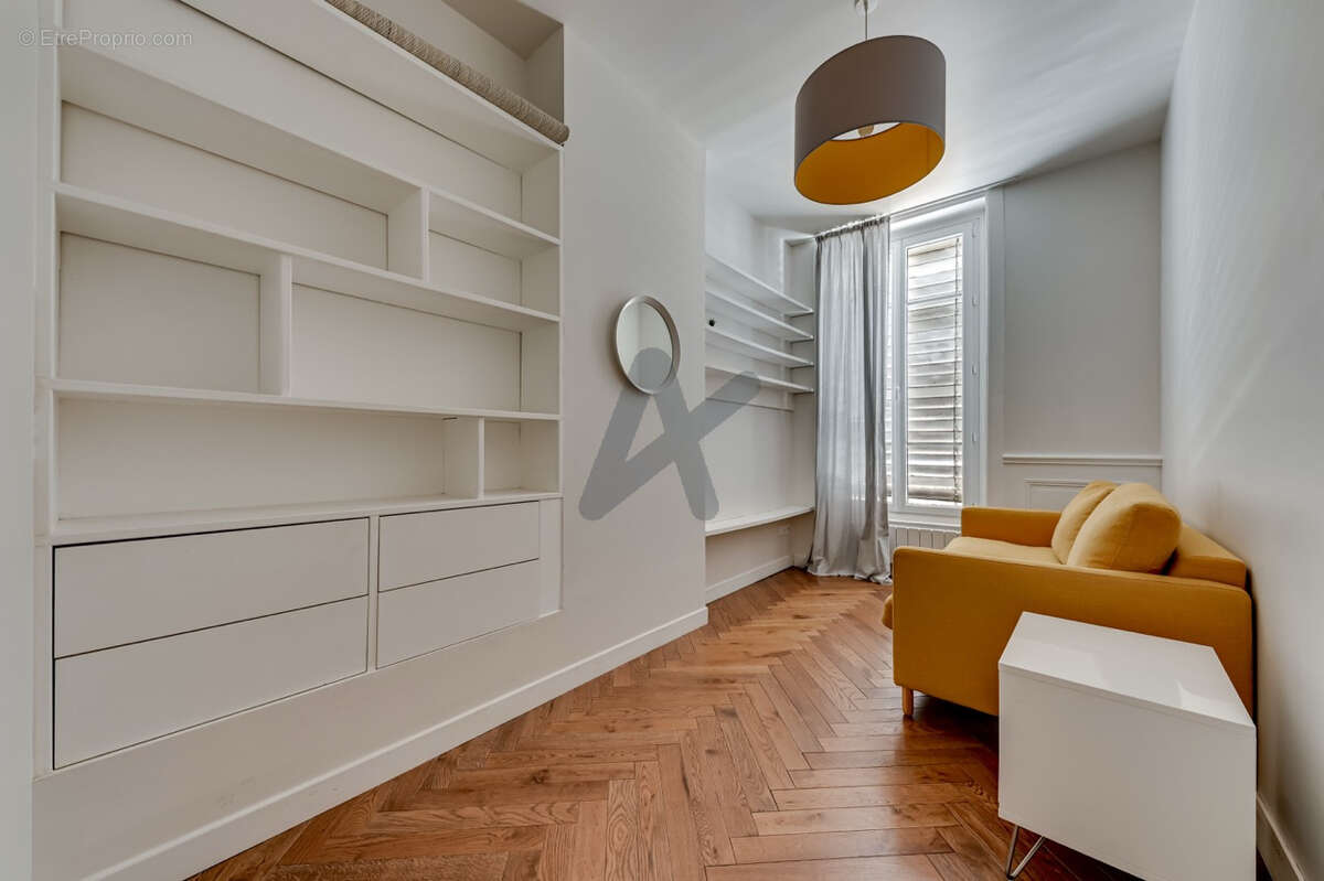 TÊTE D'OR / MASSÉNA  Appartement avec 3 chambres et un balcon en étage - photo 12