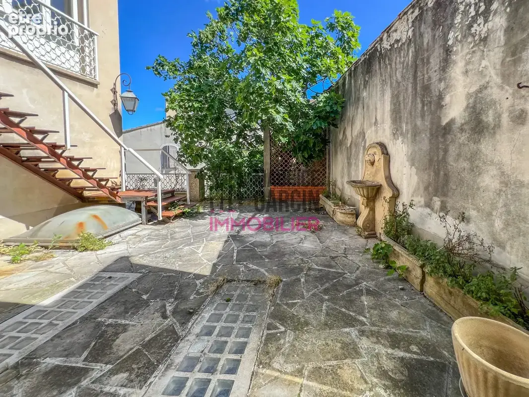Maison 10 pièces 300 m² à vendre à Carpentras (84200) - photo 3