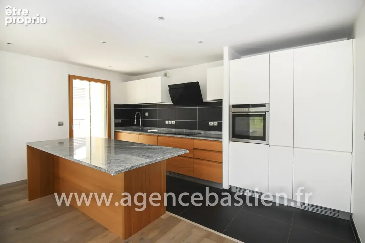 DIVONNE-LES-BAINS   Appartement 4 pièces 90,39 m2   Terrasse 42 m2   Piscine - photo 4