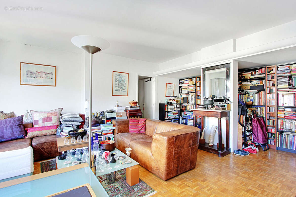 Appartement à PARIS-15E