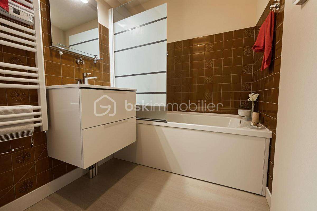  À Vendre – Appartement - photo 7