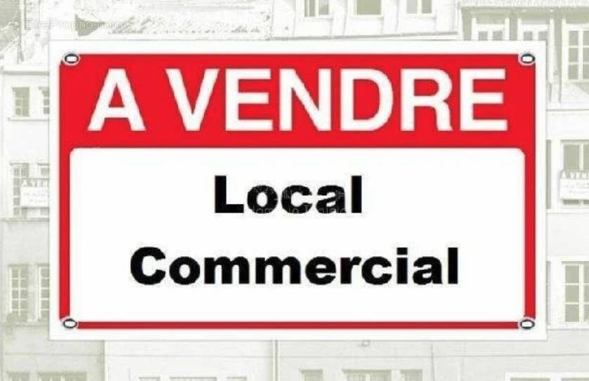 Commerce à SAINT-SAVINIEN