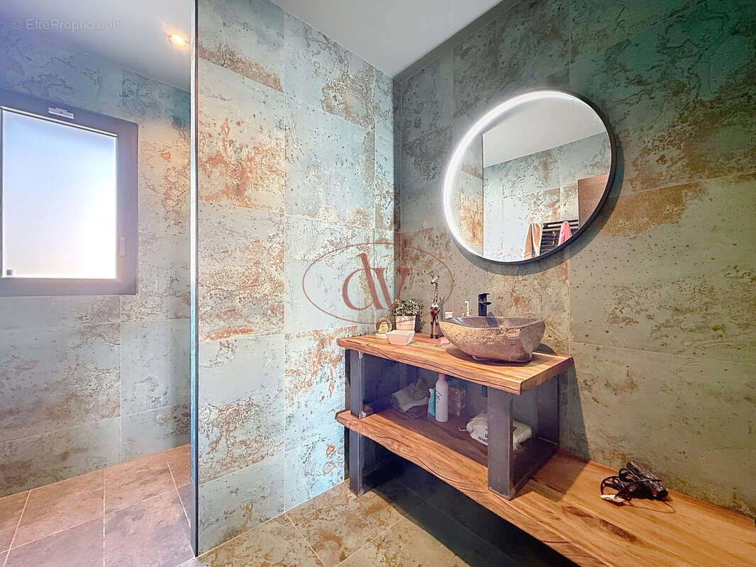 Superbe villa contemporaine 4 faces - plain pied - photo 20