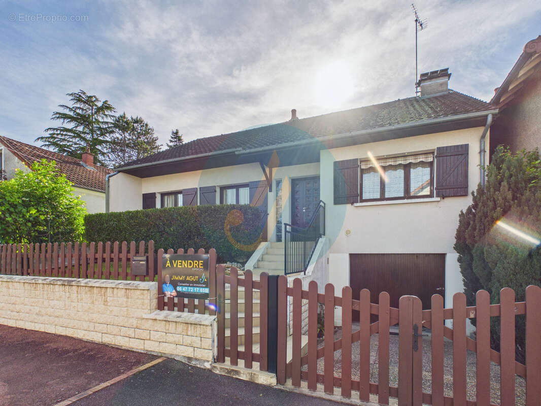 Maison à NEVERS