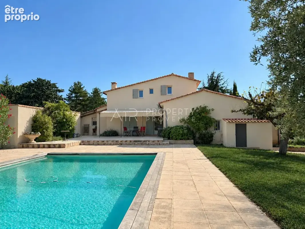 Maison à LOURMARIN