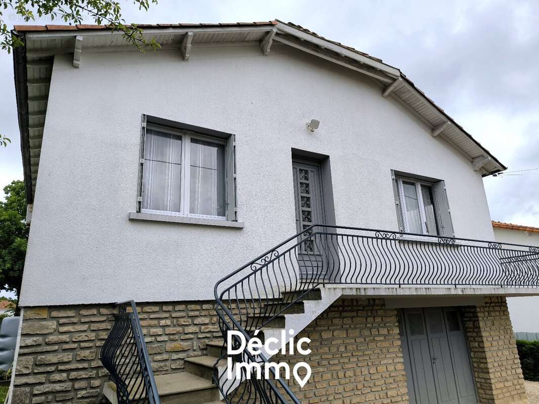 Maison à AIFFRES
