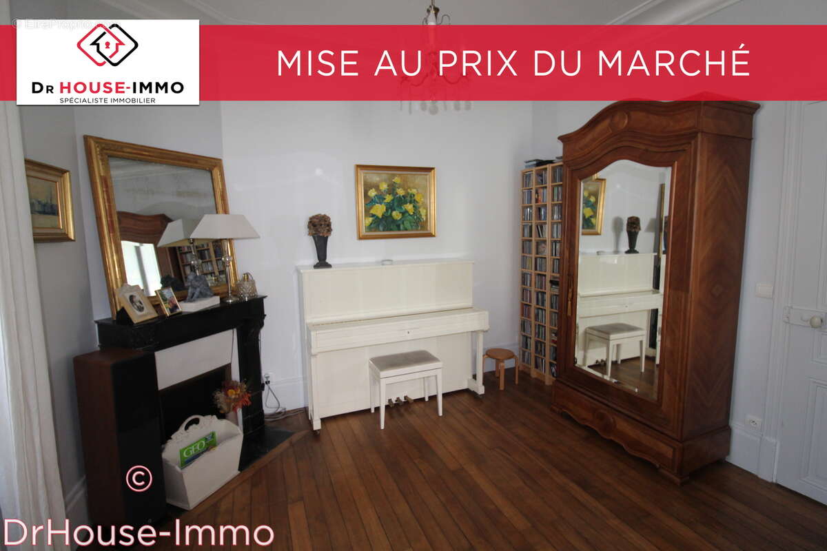 Maison à SAINT-PIERRE-LES-NEMOURS